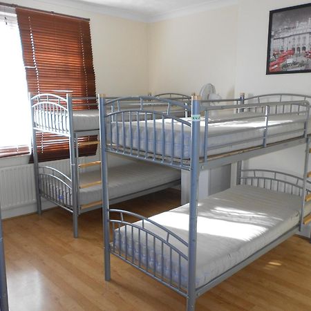 24/7 London Hostel ภายนอก รูปภาพ
