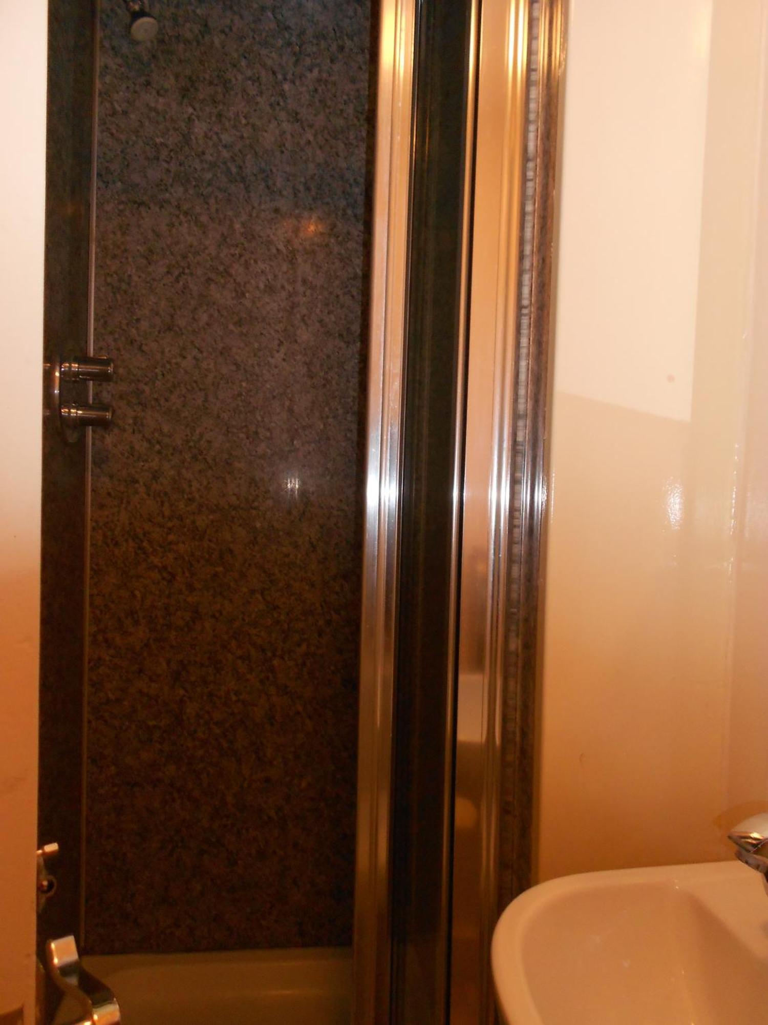 24/7 London Hostel ภายนอก รูปภาพ