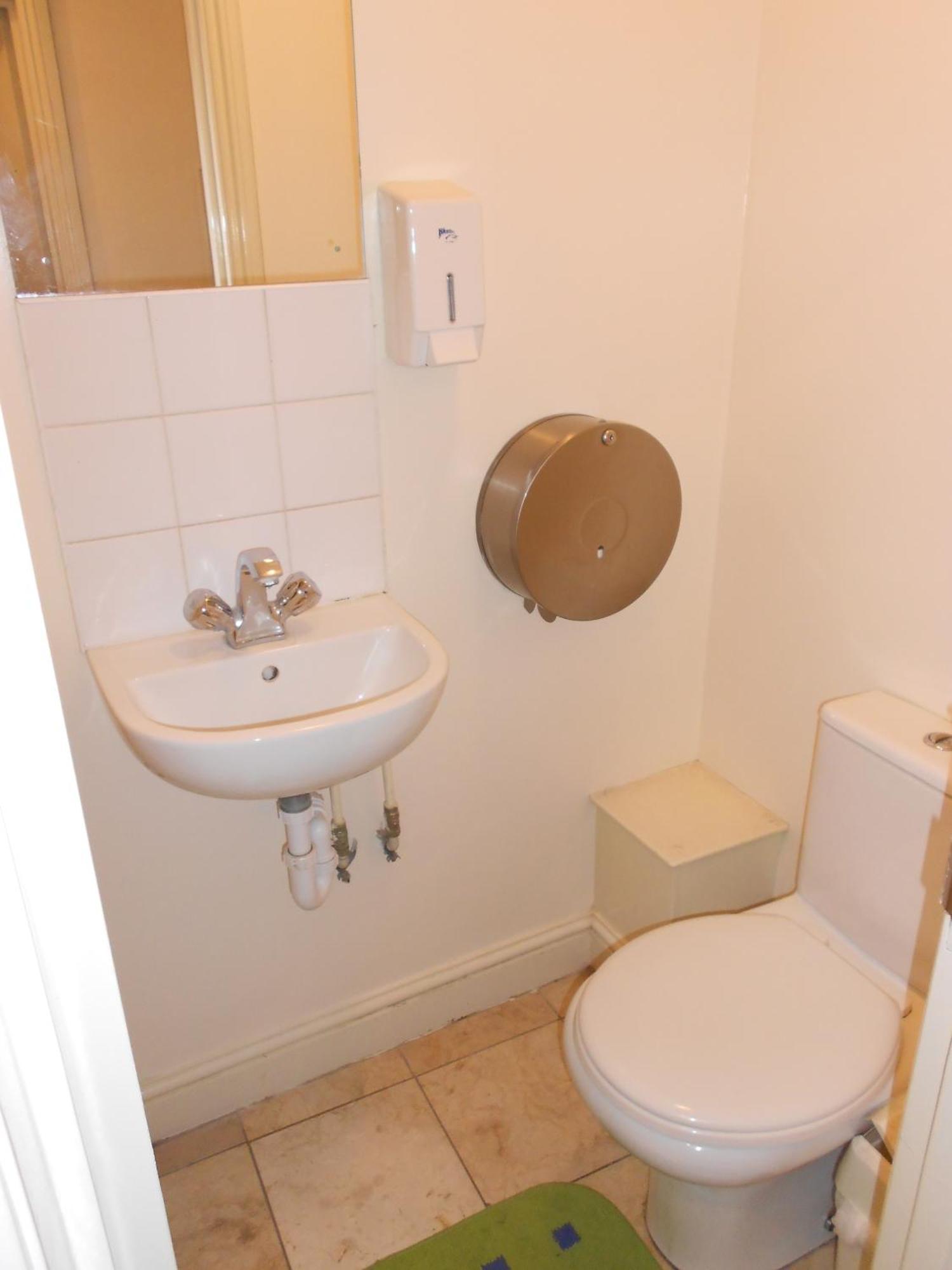 24/7 London Hostel ภายนอก รูปภาพ