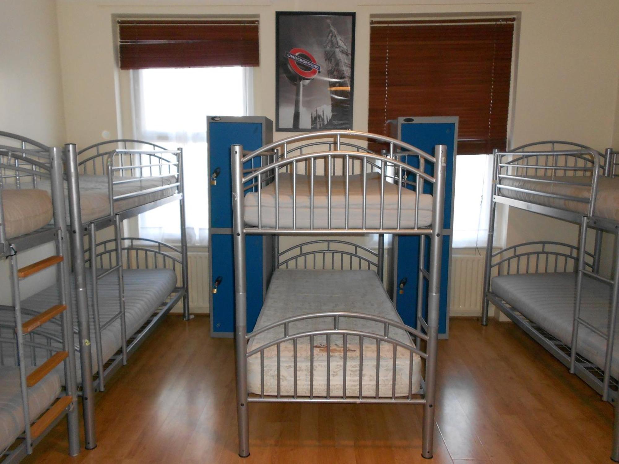 24/7 London Hostel ภายนอก รูปภาพ