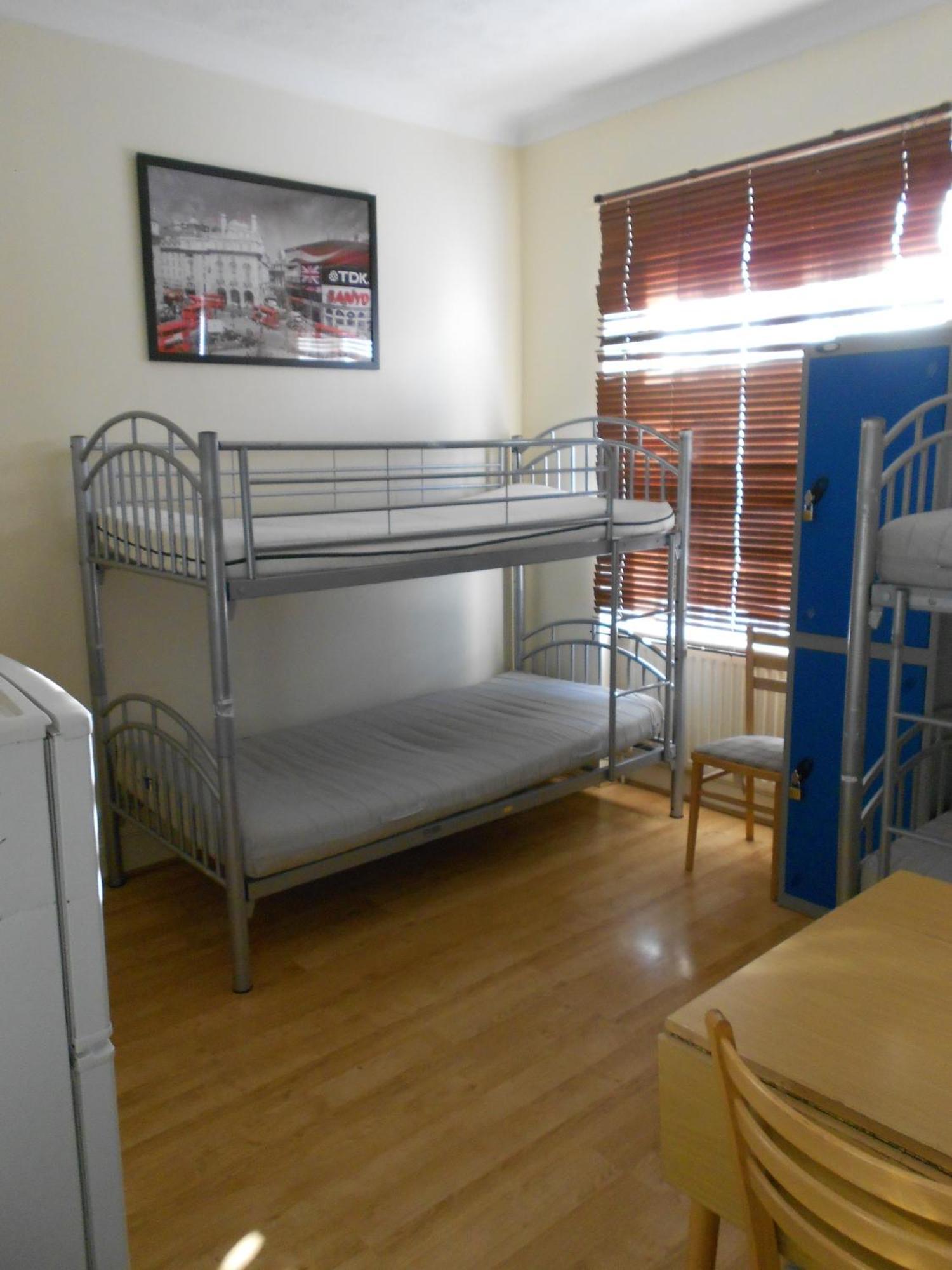 24/7 London Hostel ภายนอก รูปภาพ